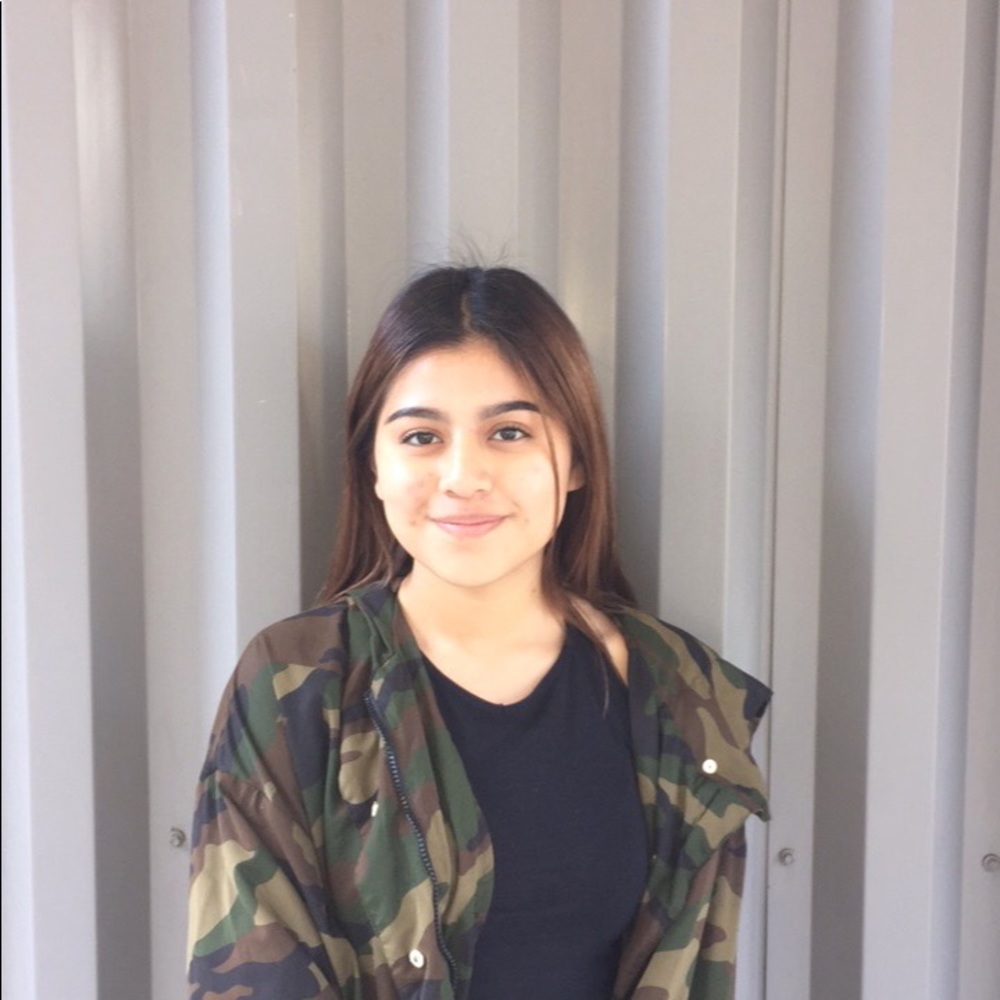 Meet your Posher, Denisse